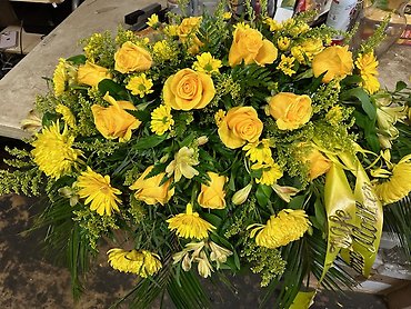 Sunshine casket spray